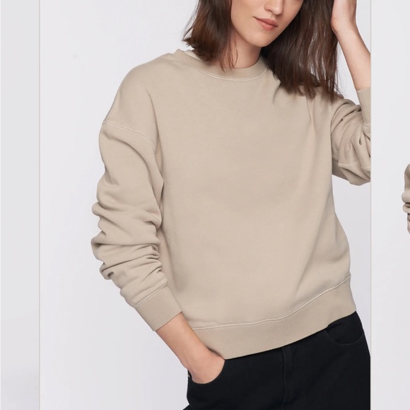 KOTN Sweaters - Women's Essential Sweatshirt